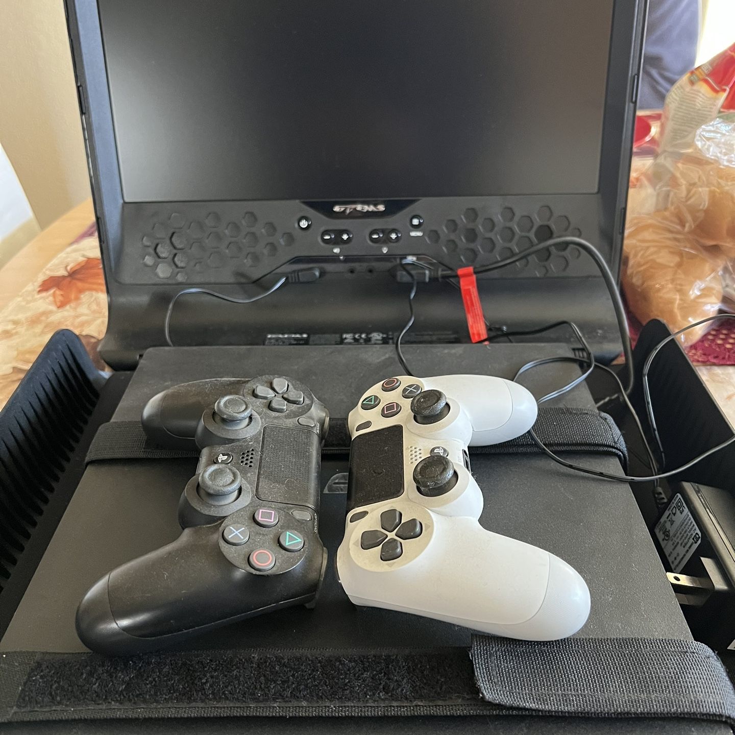 Ps4 Pro With Portable TV &headset 