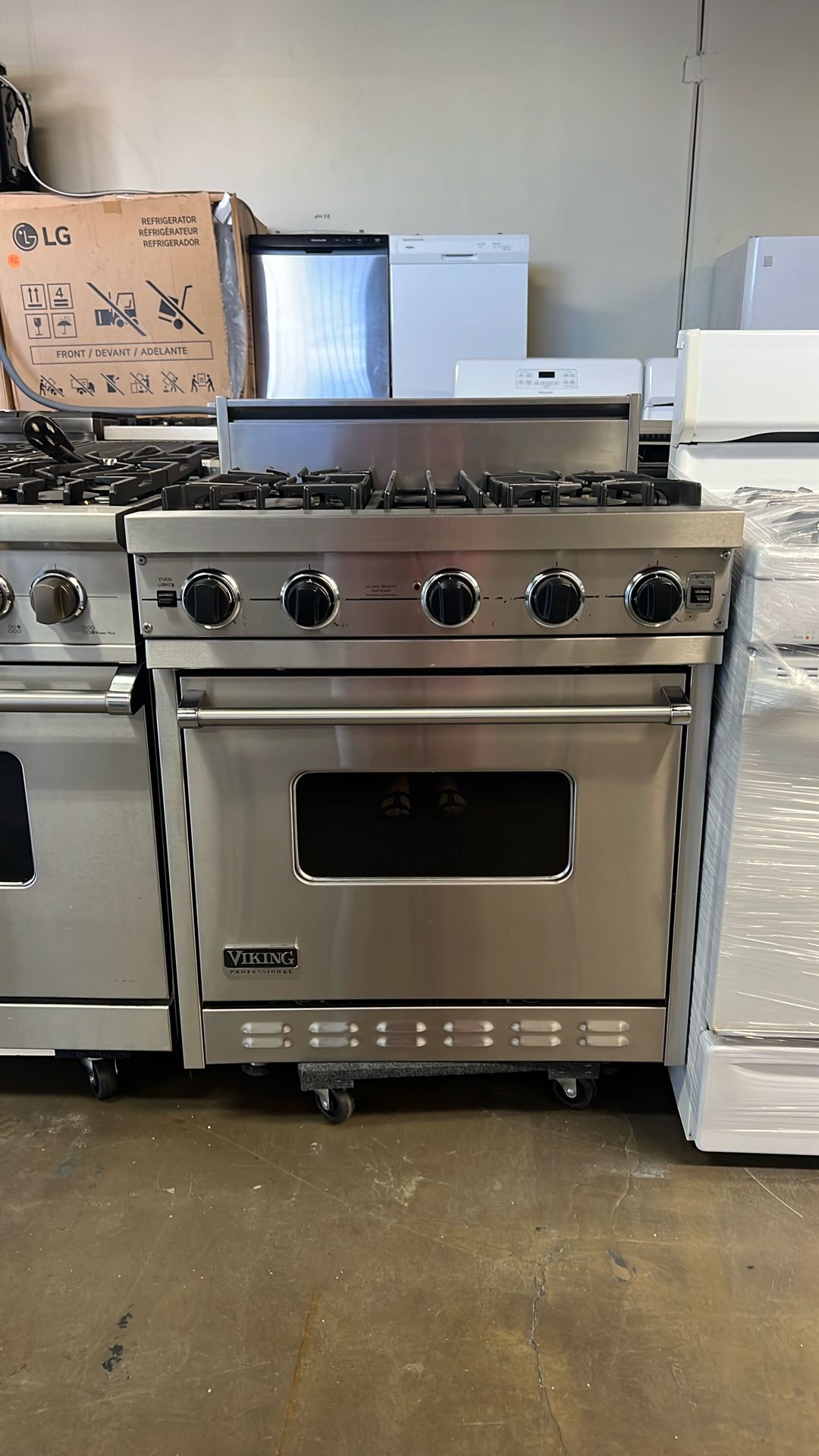 Viking 30”Wide Gas Range Stove In Stainless Steel 4Burners