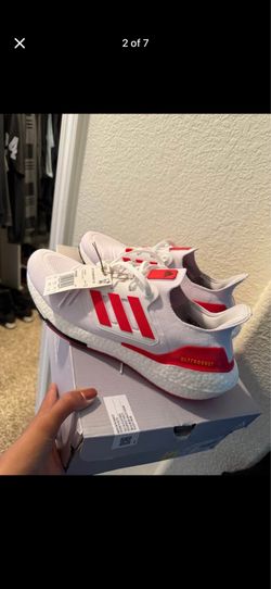 Adidas Ultra boost Men size 11 NEW