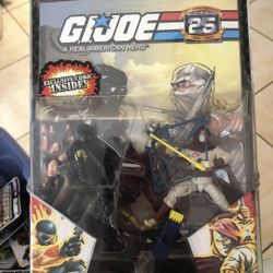 GI JOE COMIC / Snake Eyes and Storm Shadow action figures