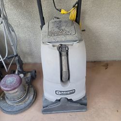 Carpet cleaner