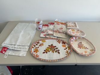 Fall Thanksgiving Tableware Party Supply Set