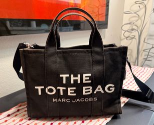 Marc Jacobs Canvas The Tote Bag