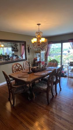 Dining Table ( Free)