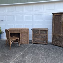 Wicker Bedroom Set …Read The Add Thanks