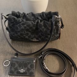 Coach Faye Shoulder Bag In Signature Denim & Card Holder 