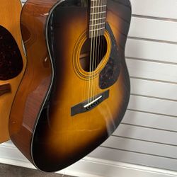 Yamaha Guitar F-335