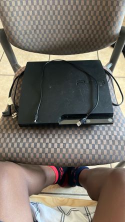 Ps3 Refurbished, Two aftermarket controllers, and 5 games, also i have a charger for the controllers