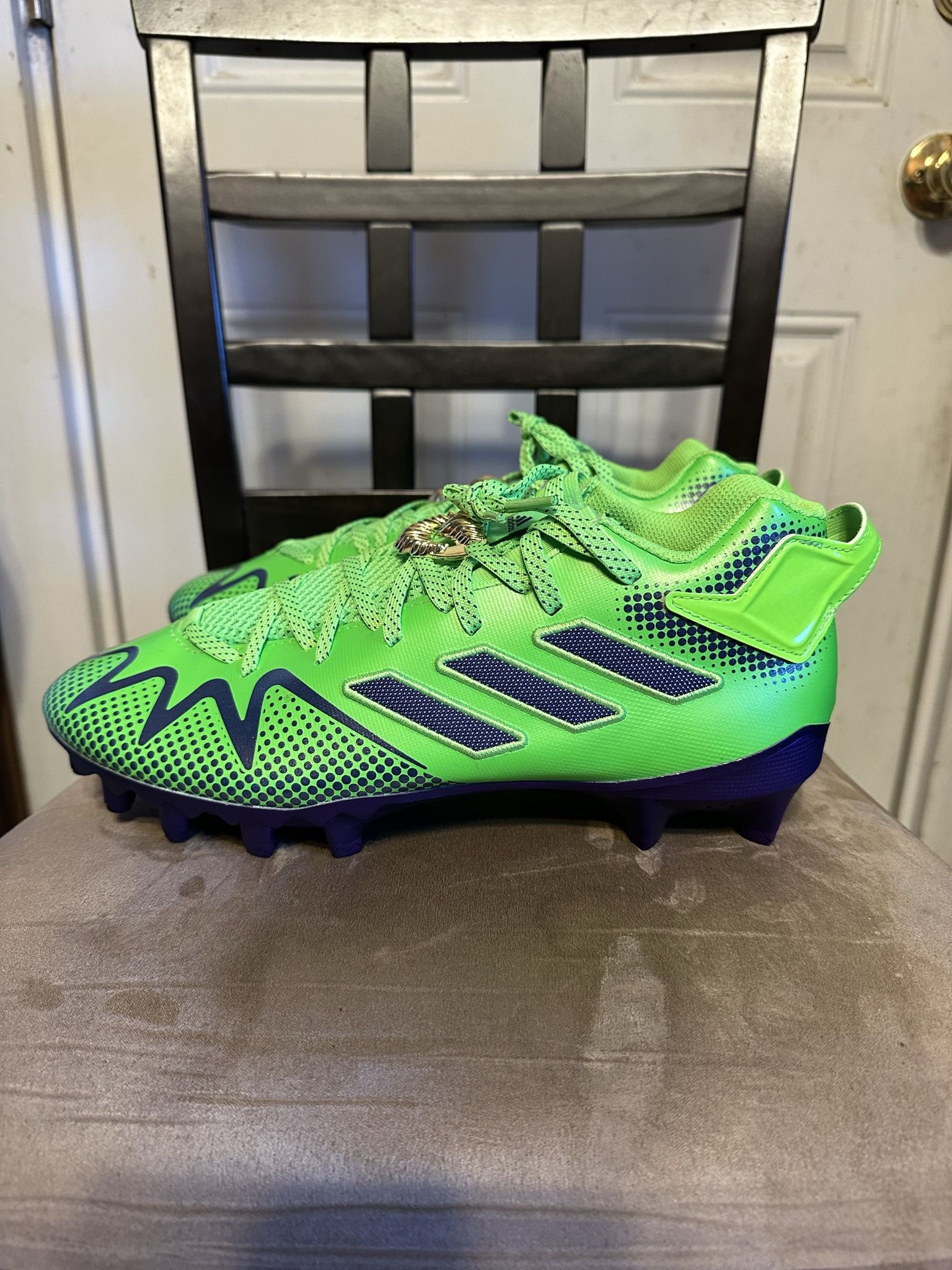 Brand new Adidas Freak 22 Hulk Football π Cleats size 10 no box