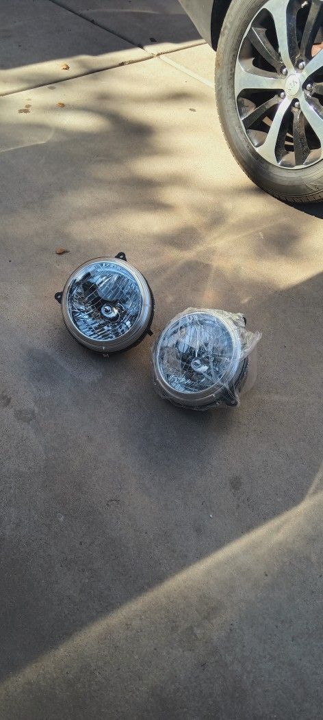 Jeep Liberty 2002 - 2004 Headlights