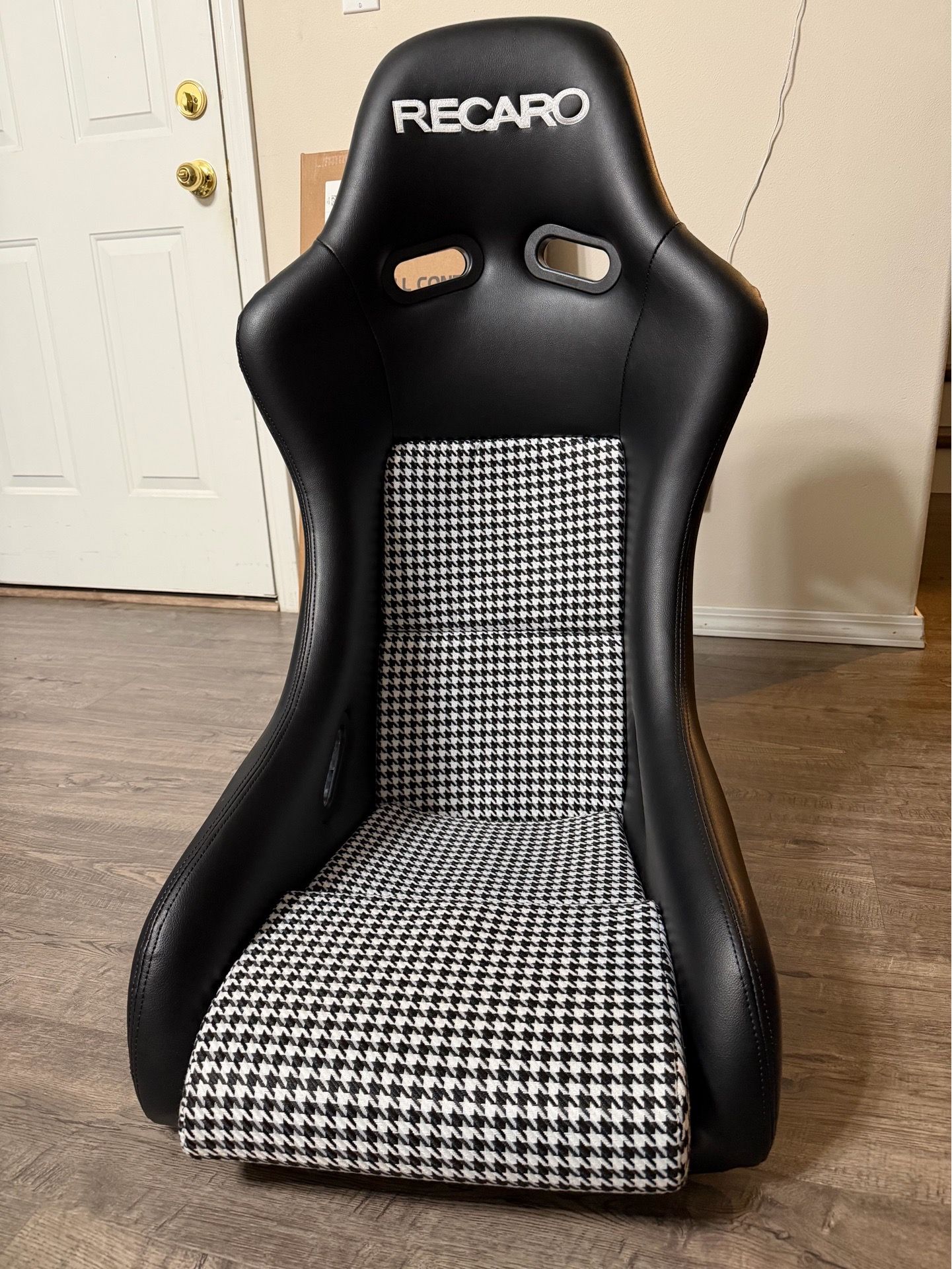 Recaro Pole Position Seat