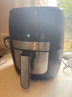 Gourmia digital air fryer, used
