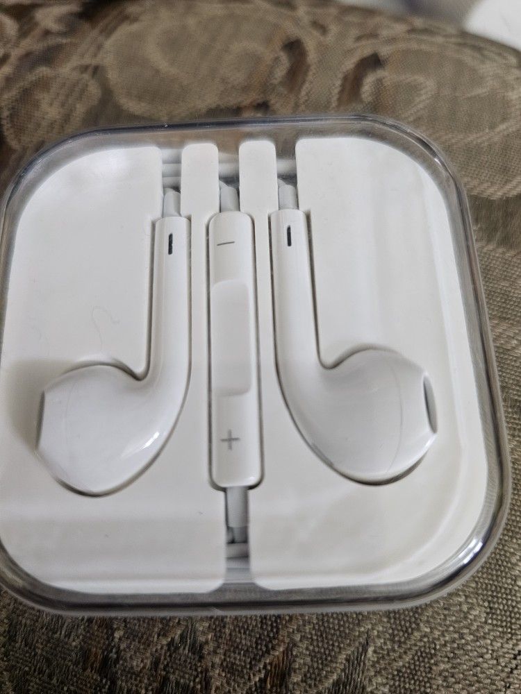 Genuine Apple iPhone Lightning EarPods In-Ear Headphones iPhone 8 X 11 12 13 14