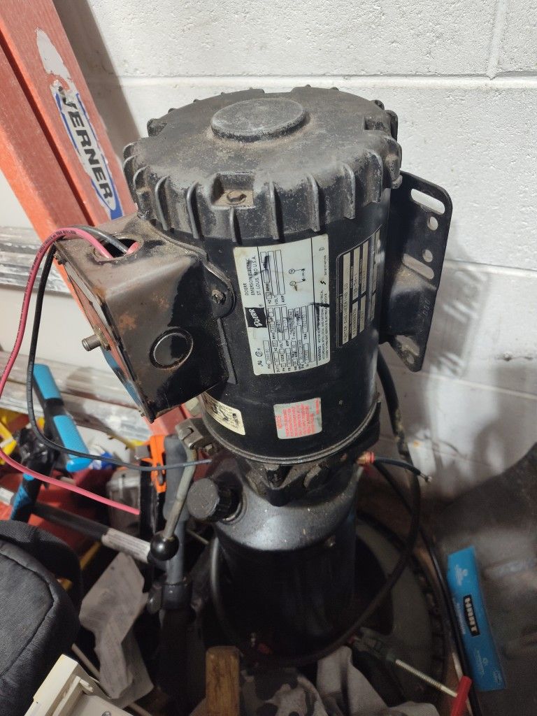 Motor