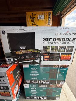 Blackstone Original 36" Griddle, Portable Outdoor Grill with Built-In Hood