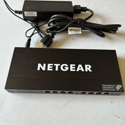 Netgear 8 Port POE Switch