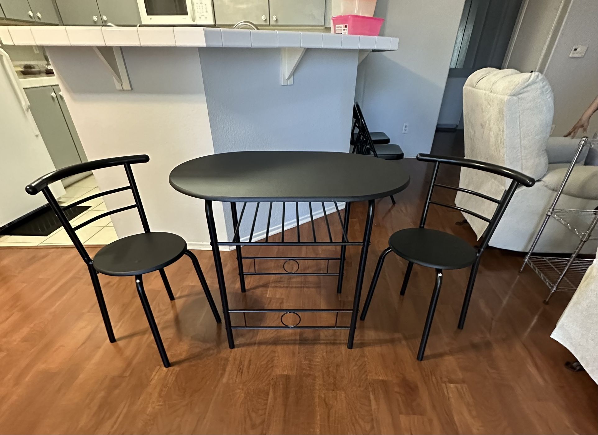 Bistro Table & 2 Chairs for Sale in Las Vegas, NV OfferUp