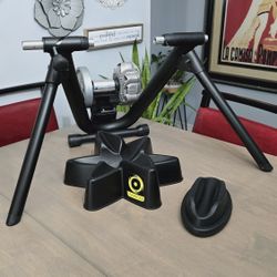 Saris CycleOps Fluid2 Indoor Bike Trainer