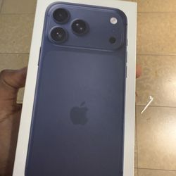 iPhone 17 pro max 1tb