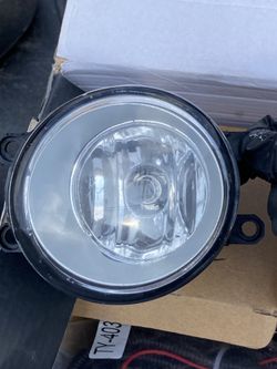Toyota Fog light  12-14 Camry 