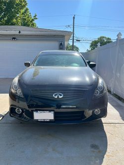 2011 Infinity G37