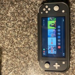 Nintendo Switch Lite 