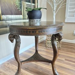 Accent Table