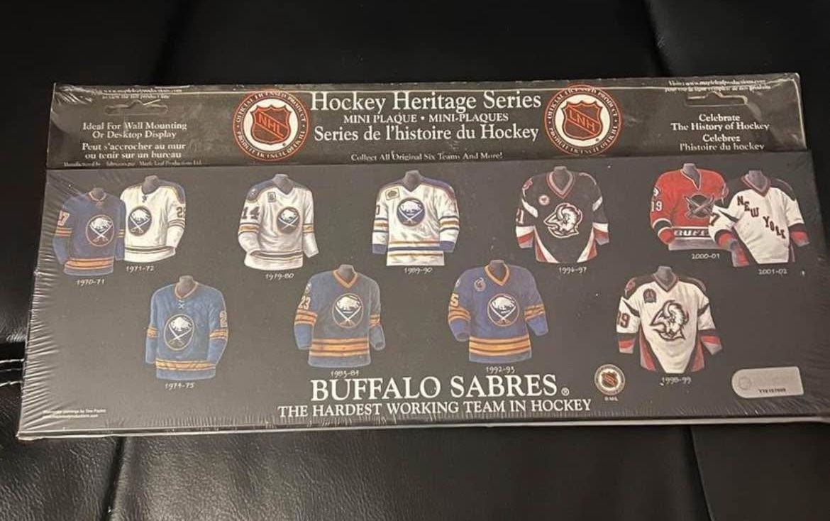 Buffalo Sabres Hockey Heritage Series Mini Plaque
