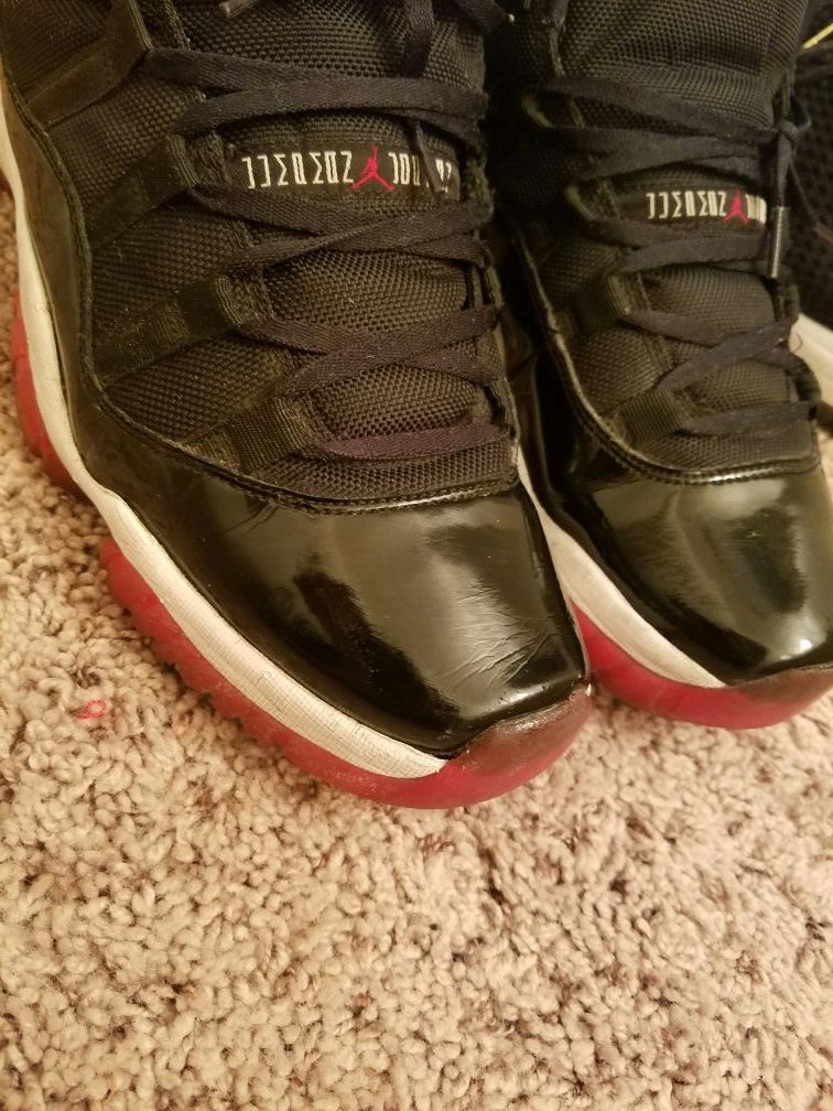 Air Jordan retro bred 11s