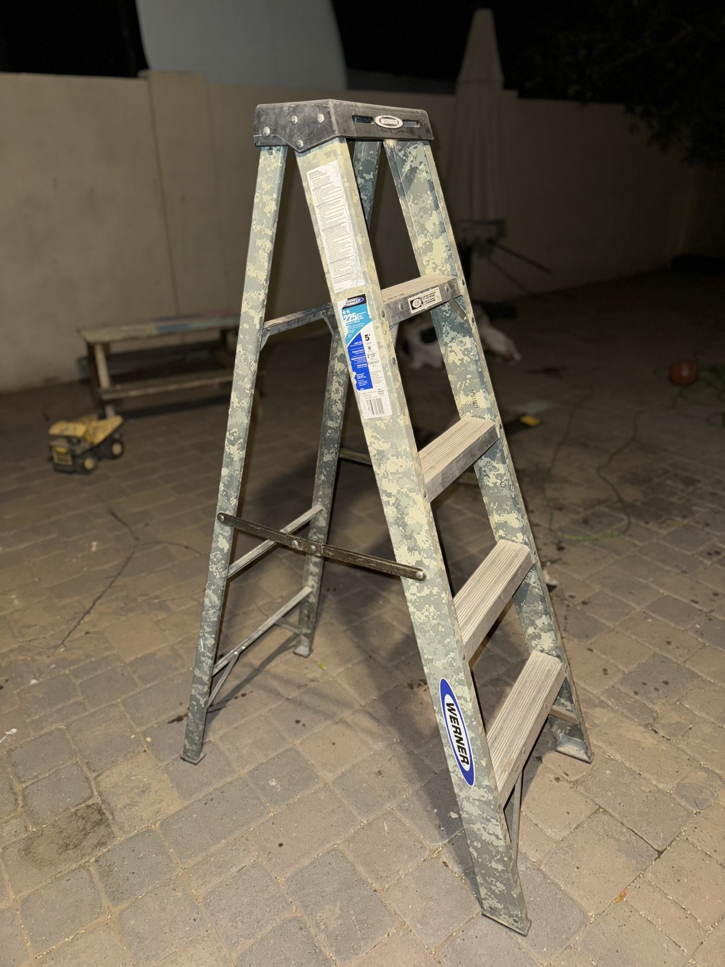 Ladder