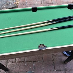 Mini Pool Cue Sticks