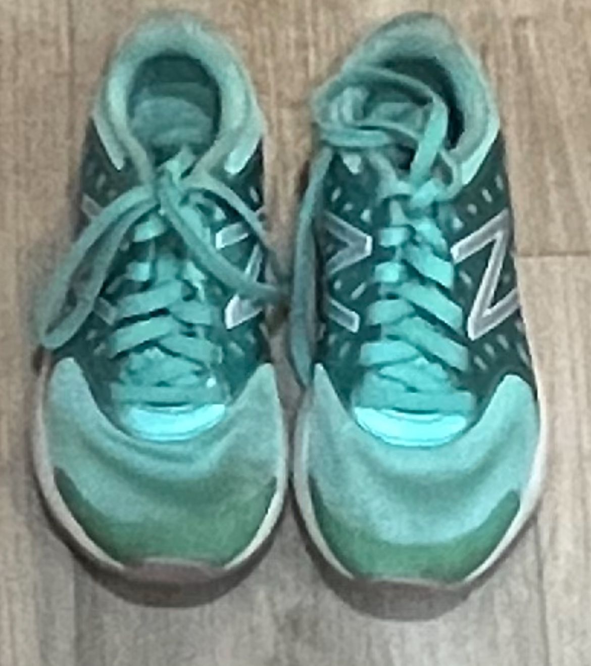 New Balance Fuel Core Kids Teal Sneaker Size 11