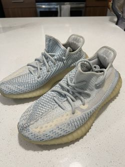 Yeezy 350 V2 Cloud White size 6.5