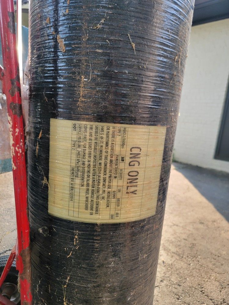 Compressed Natural Gas Tank