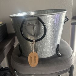 Ice  Bucket 