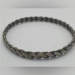 Sterling twisted bangle 