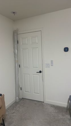 Projector screen