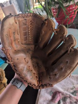 TruPlay 555 Leather Baseball Glove