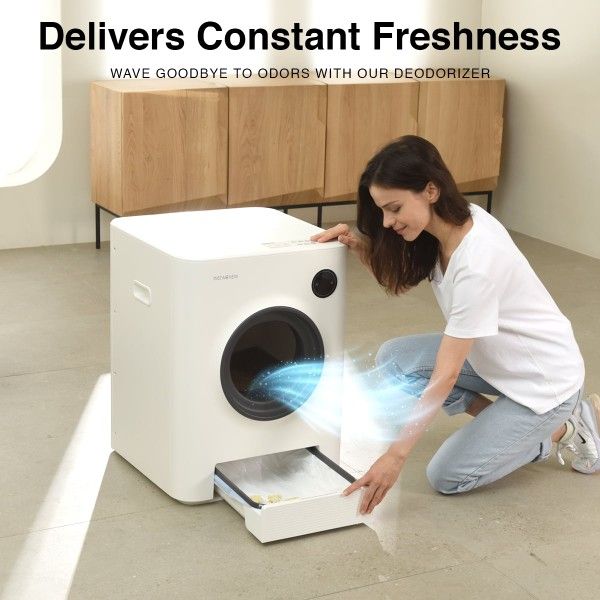 Instachew Self-Clean Smart Litterbox