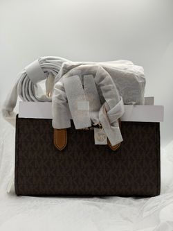 Michael Kors Scarlett XS EW TZ Crossbody Bag