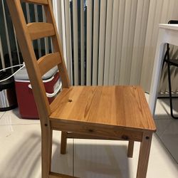 2 Wooden Chairs 