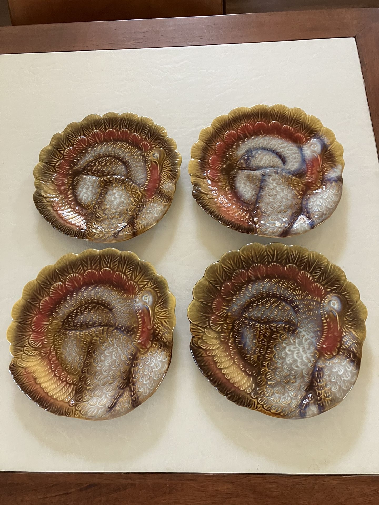 4 Turkey Plates