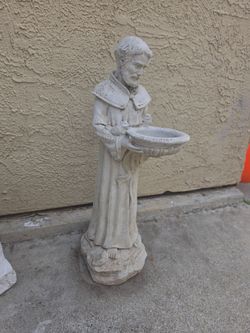 Concrete statue  of saint Francis of assis 23" tall/ statue de concreto de san francisco de asis de 23" de alto