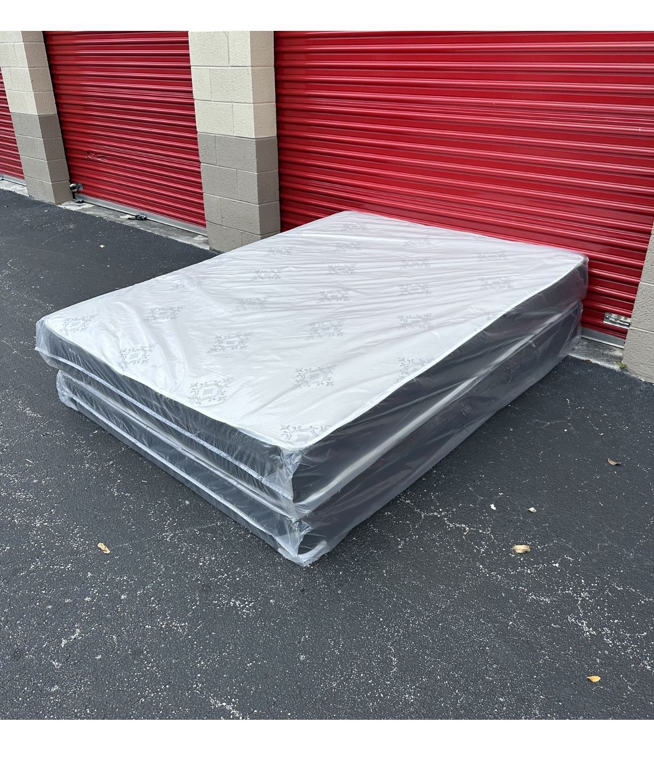 NEW Mattress Full Size With Box Spring // Offer 🚚