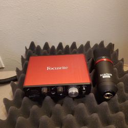 Pre-owned Focusrite Audio Interface & Studio Condensor Microphone 
