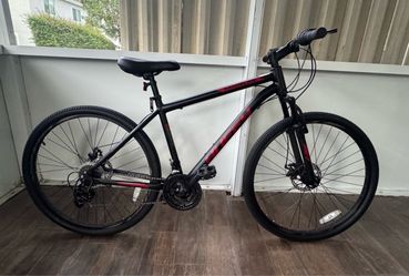 27.5” Bike (like new)