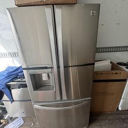 Kenmore Fridge *New* Delivery Included