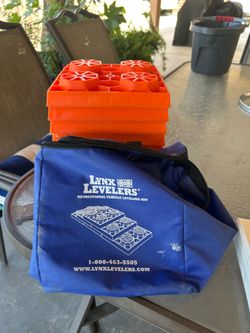 RV Leveling Blocks 10 Blocks & Carrying Bag