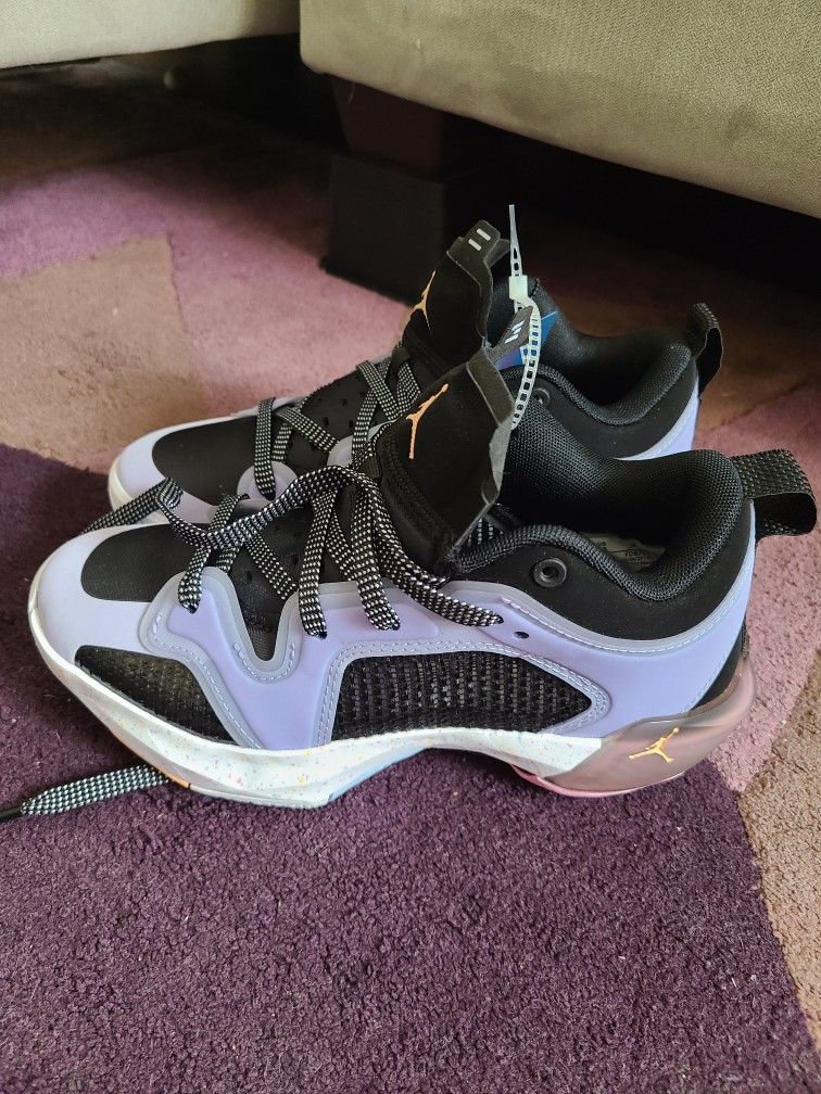 NEW Air Jordan 37 Dongdan FD8700-001