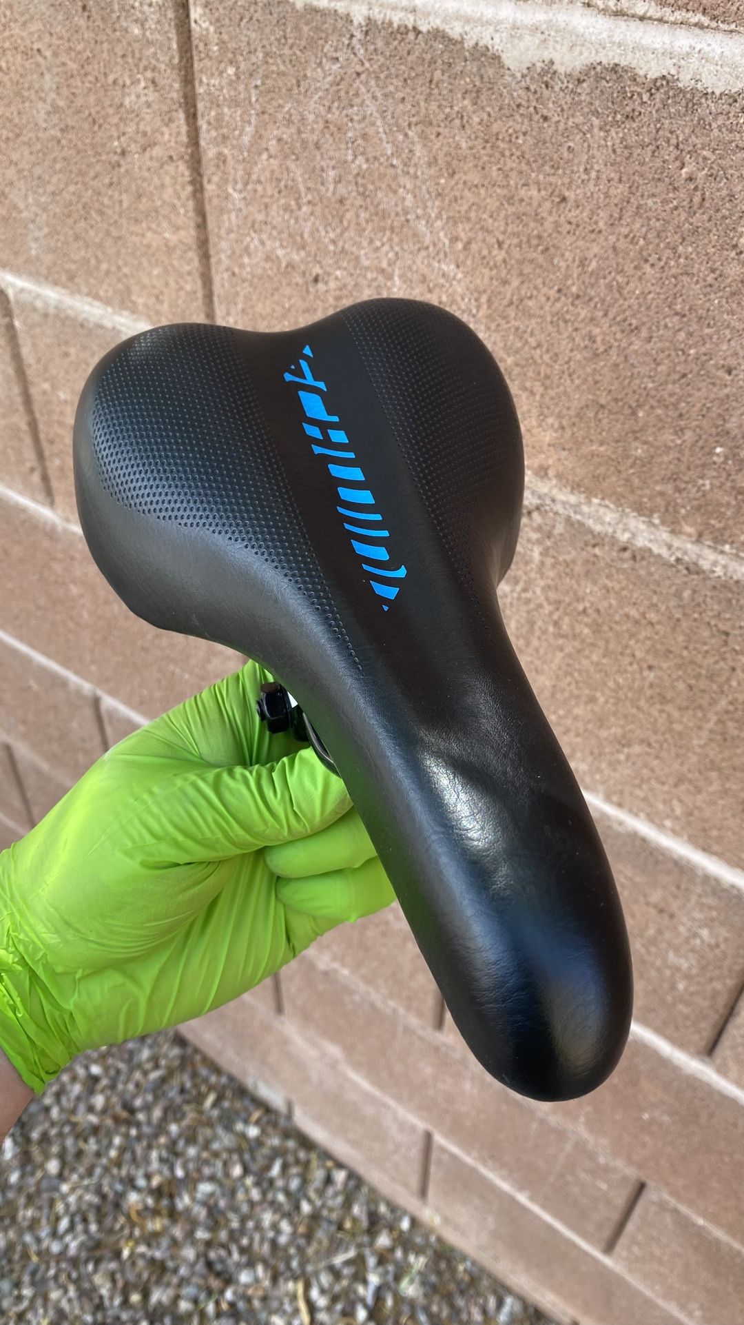 Schwinn Bike Seat (Stock)